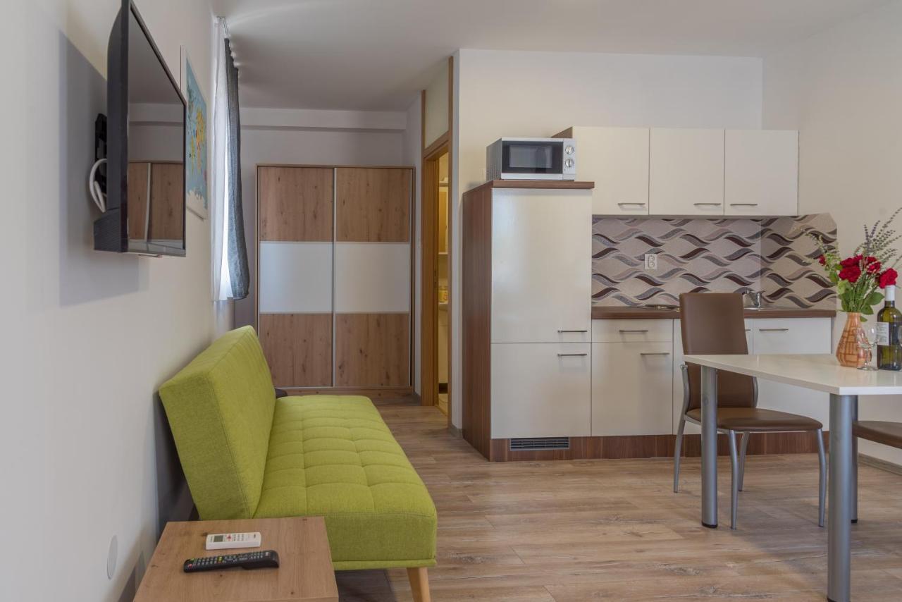 Apartmani Krzak Nin Exterior photo