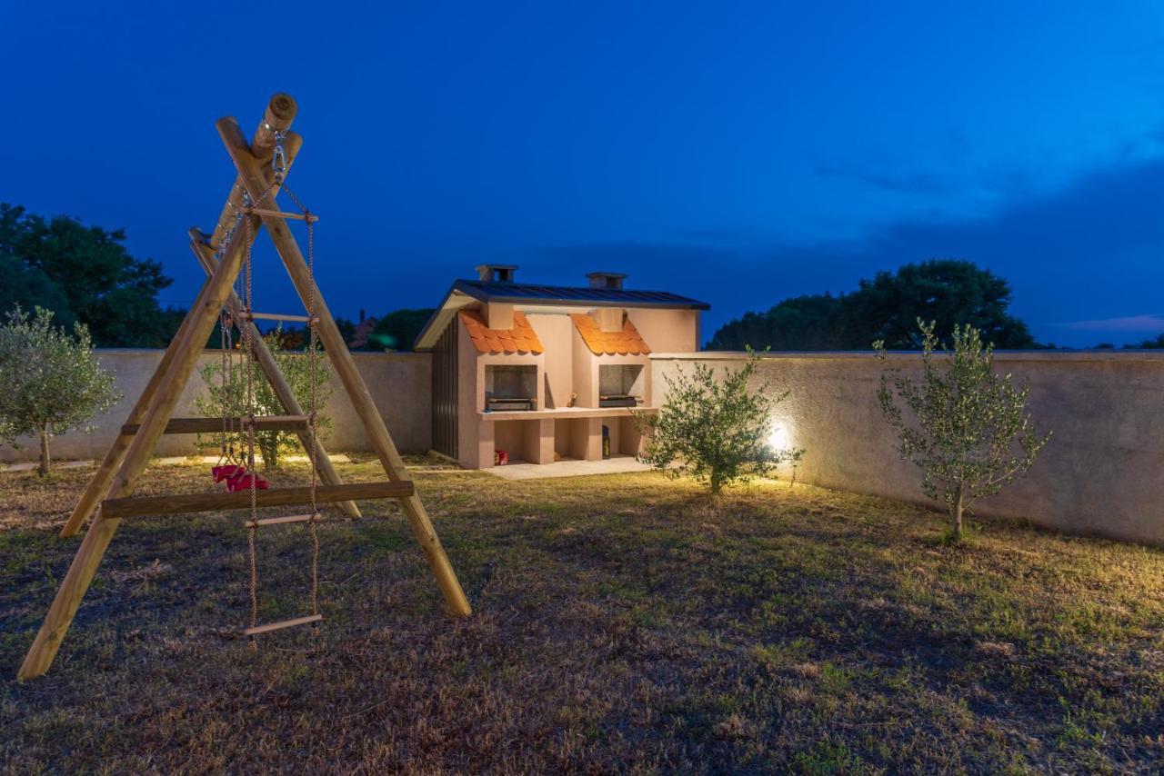 Apartmani Krzak Nin Exterior photo