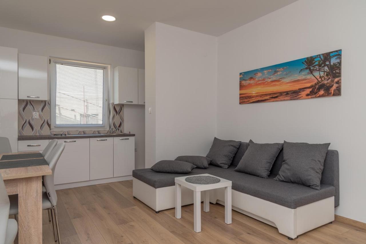 Apartmani Krzak Nin Exterior photo