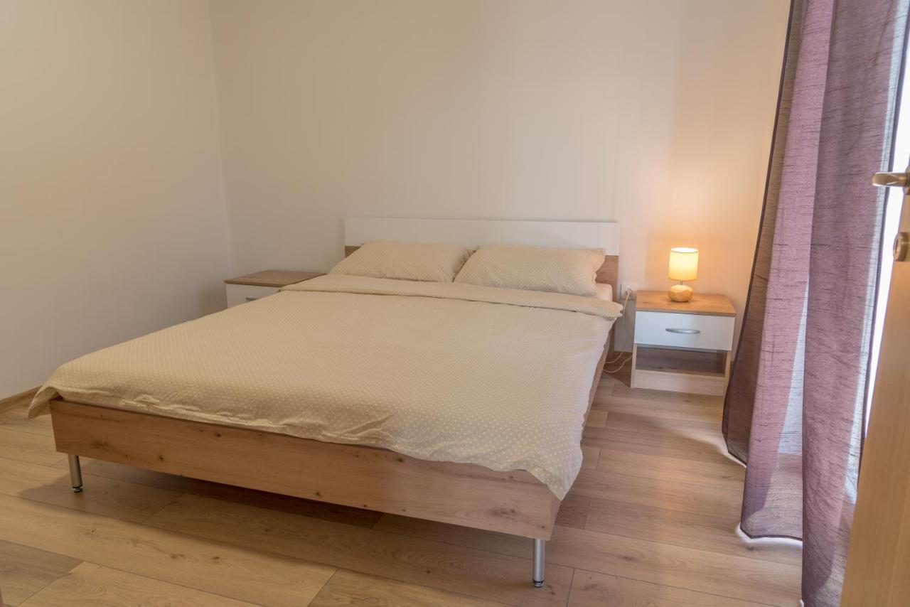 Apartmani Krzak Nin Exterior photo